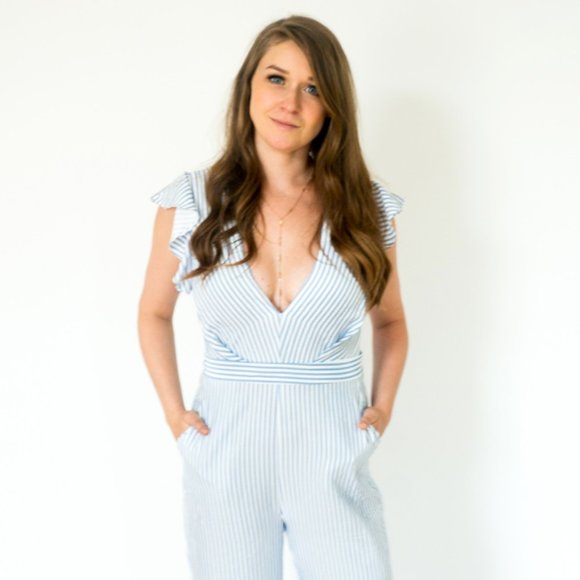 NWT Ruffled open back striped jumpsuit - Picture 8 of 9